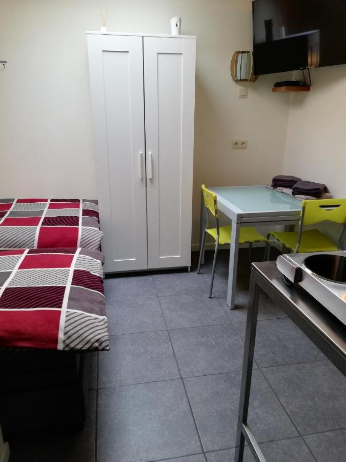 Budgetroom Lommel Zewnętrze zdjęcie