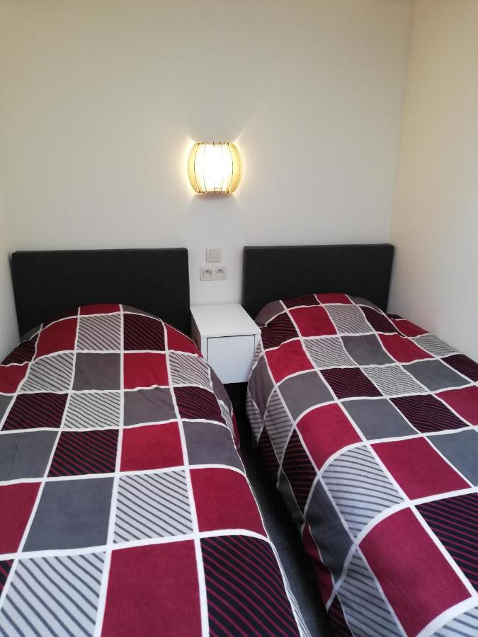 Budgetroom Lommel Zewnętrze zdjęcie